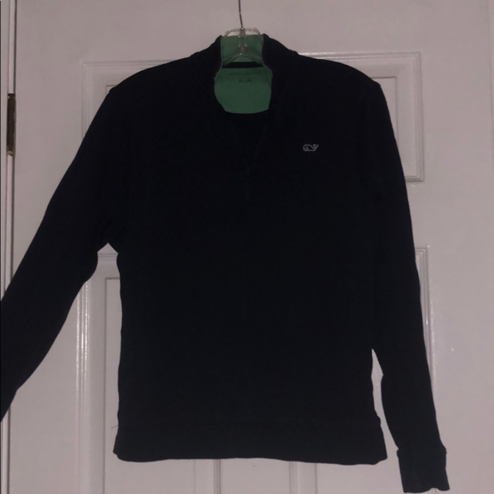 Vineyard vines